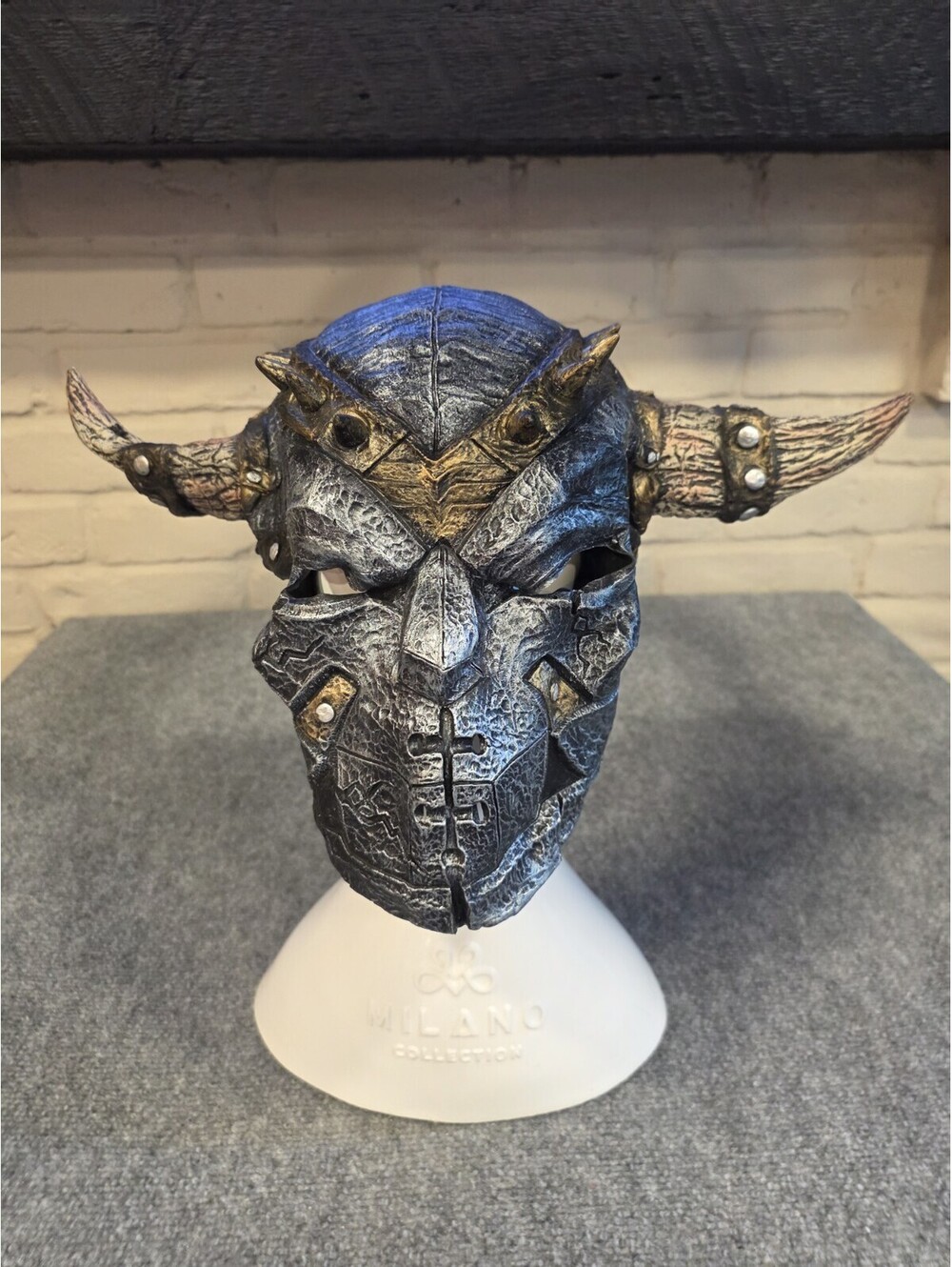 Vtg 2000 MASK ILLUSIONS Viking Warrior Latex Mask Horned Helmet Made in Mexico